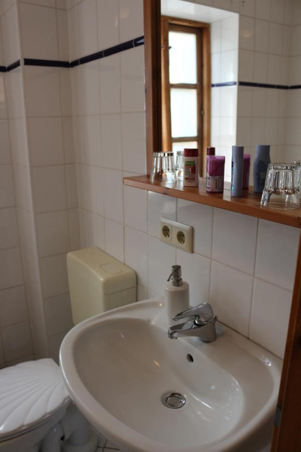 Altstadtcafe Und Pension Havelberg Exteriör bild