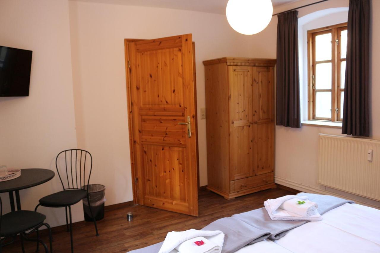 Altstadtcafe Und Pension Havelberg Exteriör bild
