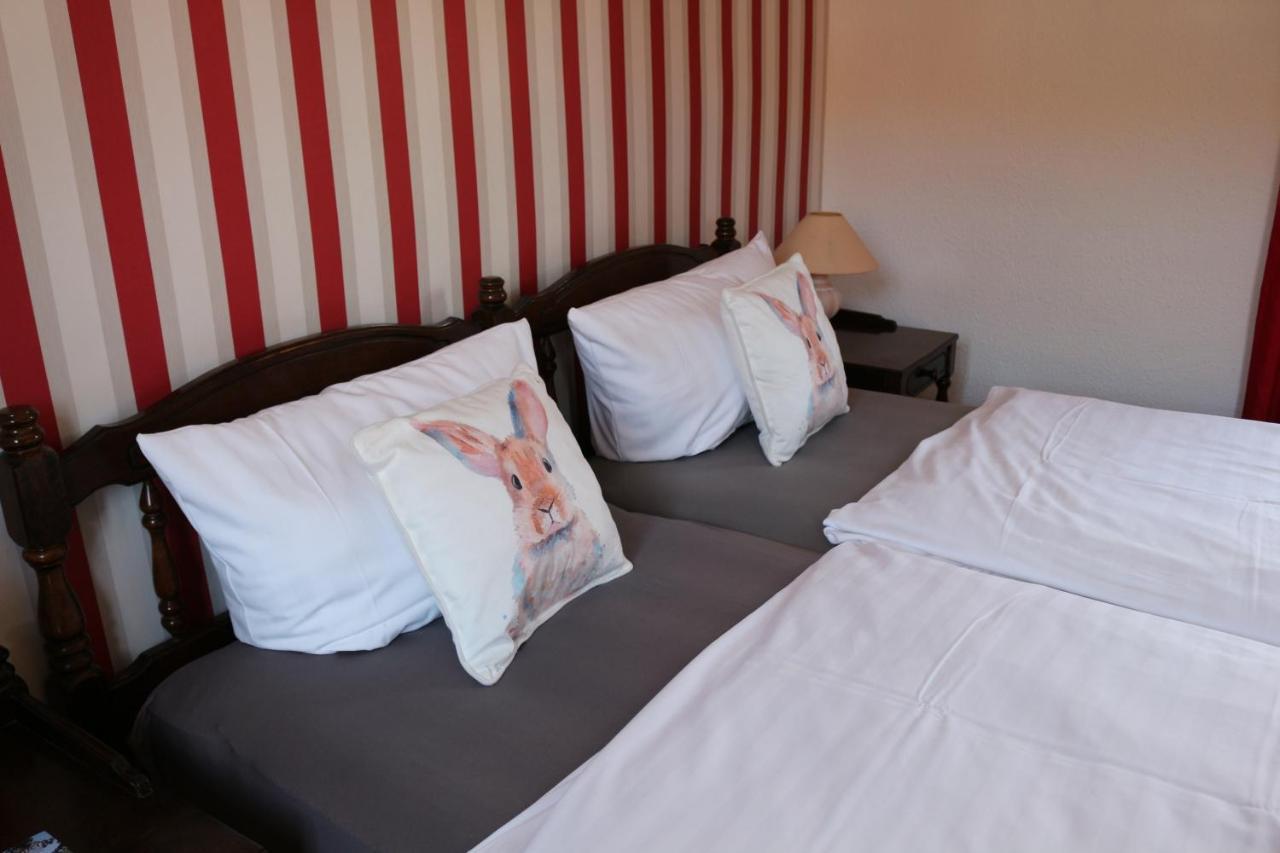 Altstadtcafe Und Pension Havelberg Exteriör bild