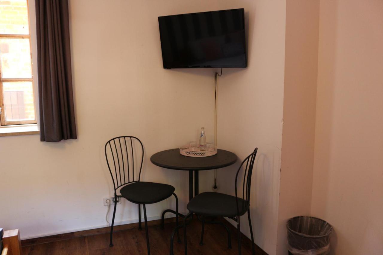 Altstadtcafe Und Pension Havelberg Exteriör bild